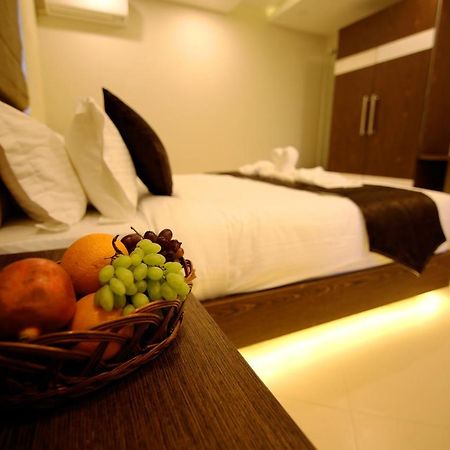 Hotel Le Sapphire سلطان بتيري المظهر الخارجي الصورة